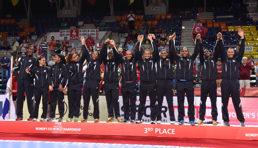 Turkey team silver medalist at WU 23 World Championship